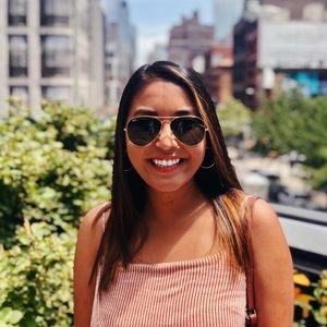 Meet your Posher, Staci